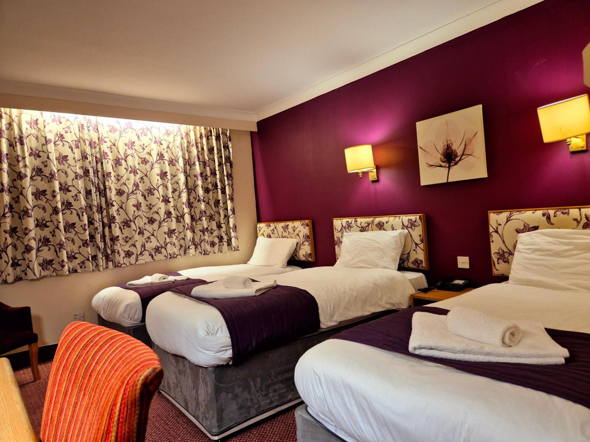 Supreme Hotel 3*