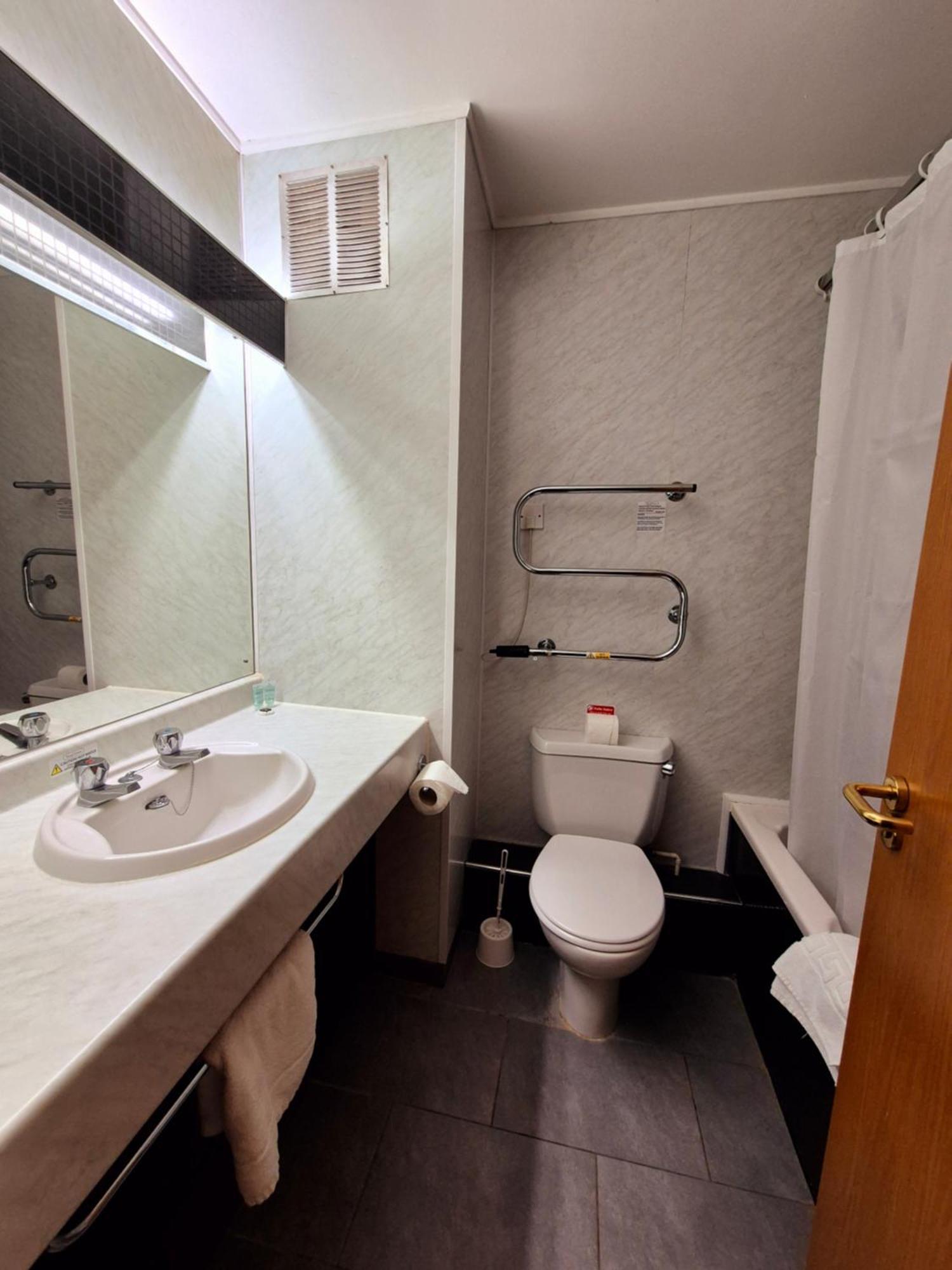 Hotel Supreme Swineshead