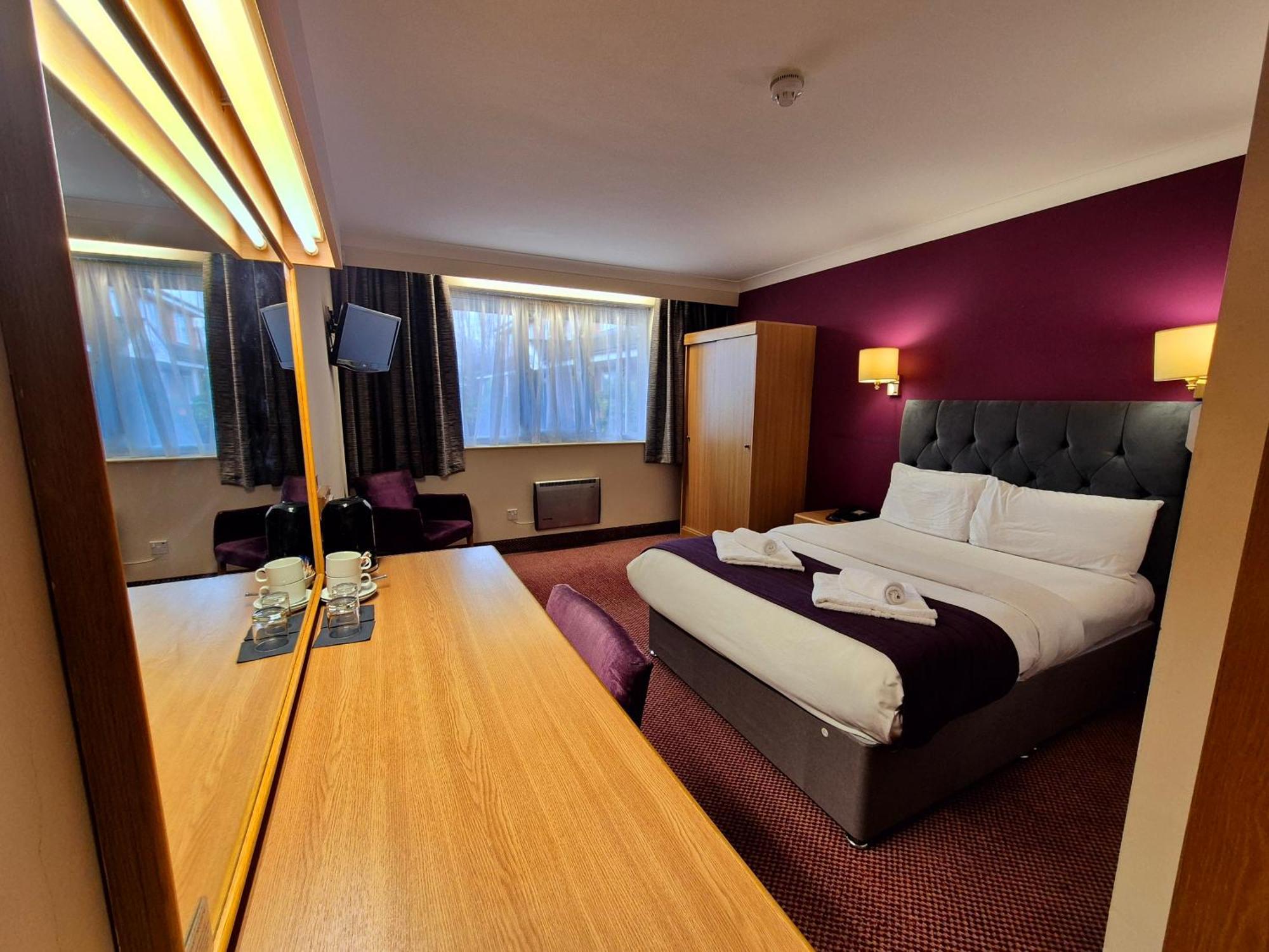 Supreme Boston Hotel Swineshead