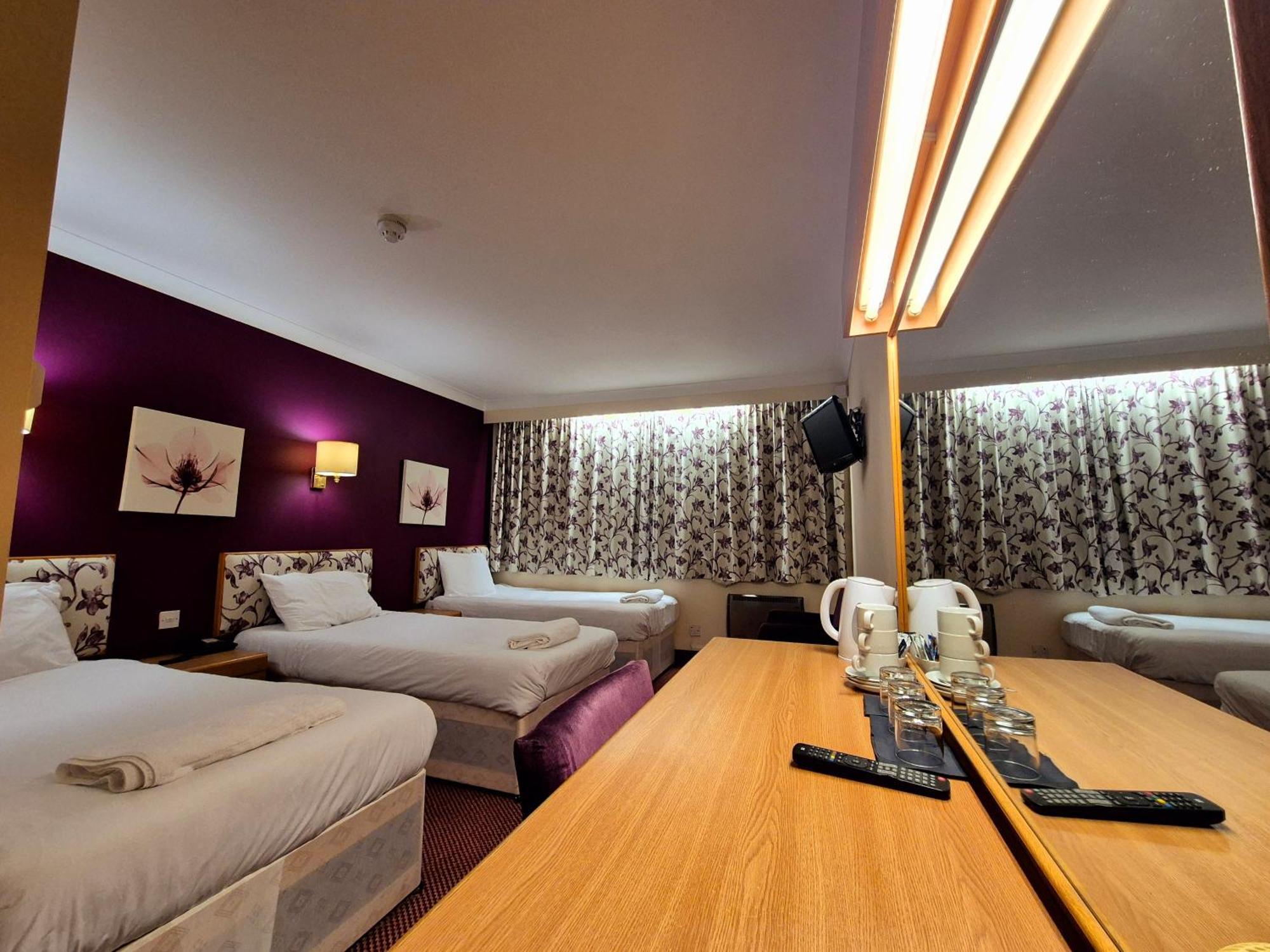 Supreme Boston Hotel Swineshead